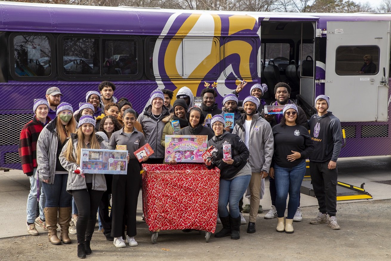 UAlbany Students Deliver Holiday Gifts Through Northern Rivers